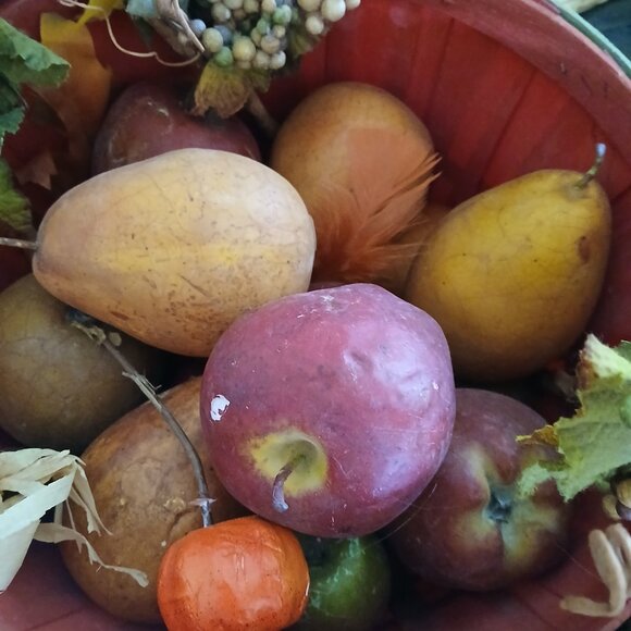 Basket of artificial fruit apples pears corn banana - Picture 2 of 4